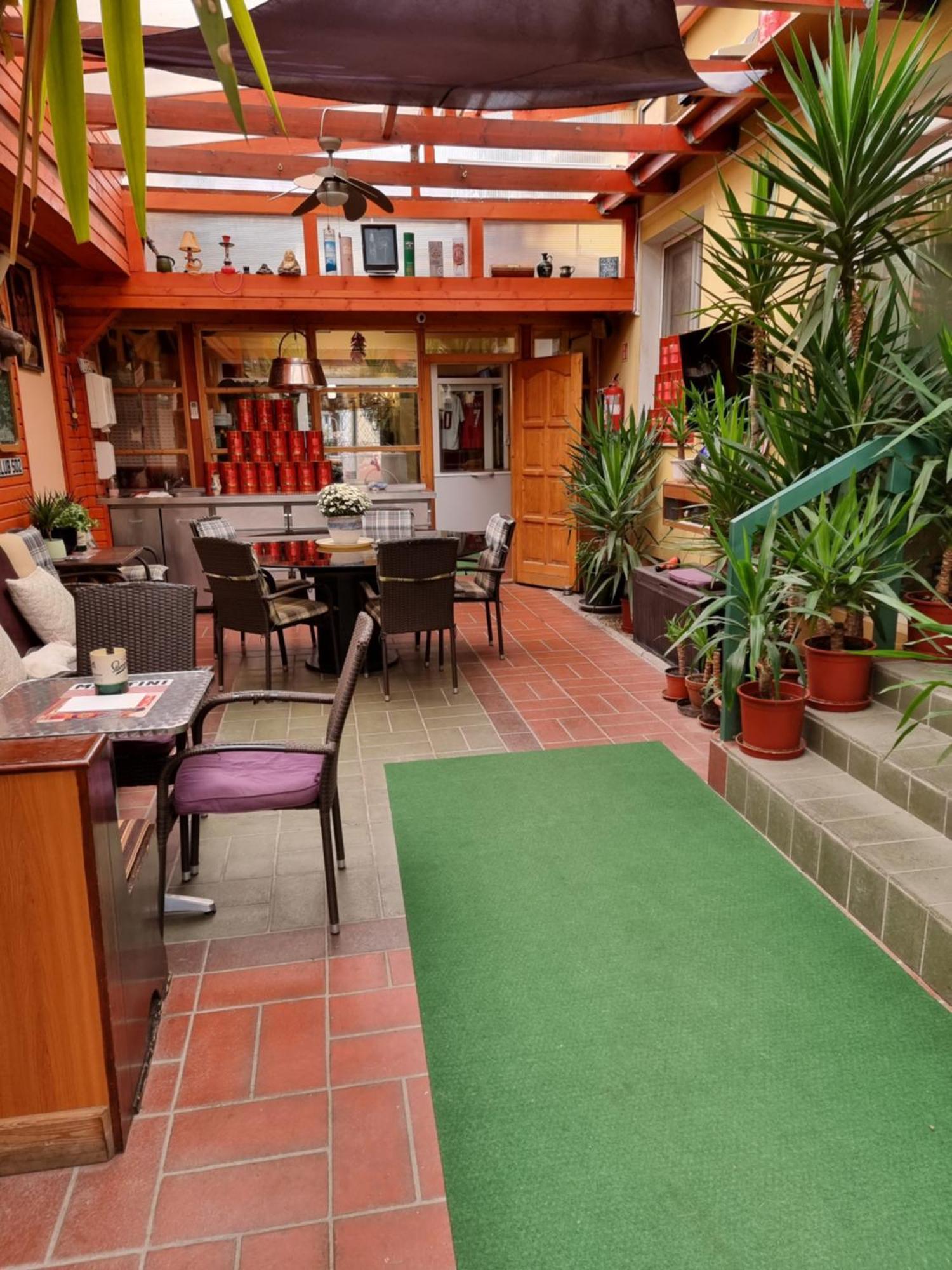 Club Haus 502 Kalocsa Bed & Breakfast Dış mekan fotoğraf