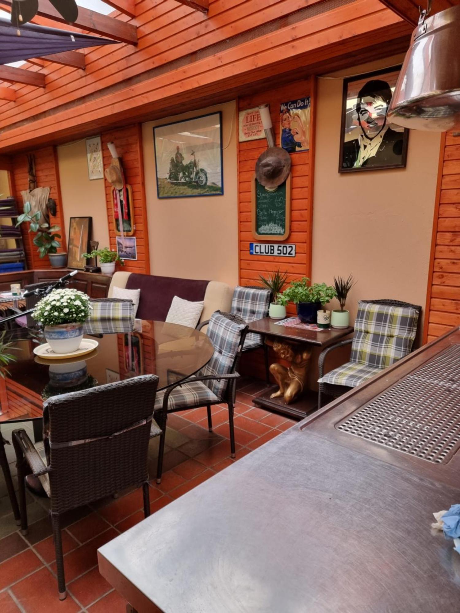 Club Haus 502 Kalocsa Bed & Breakfast Dış mekan fotoğraf